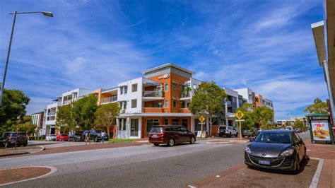 CityLights Hotel, Perth: Info, Photos, Reviews .